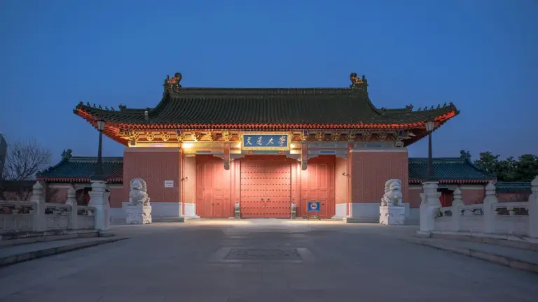 Hvordan vedligeholder jeg min grilltang bedst muligt?